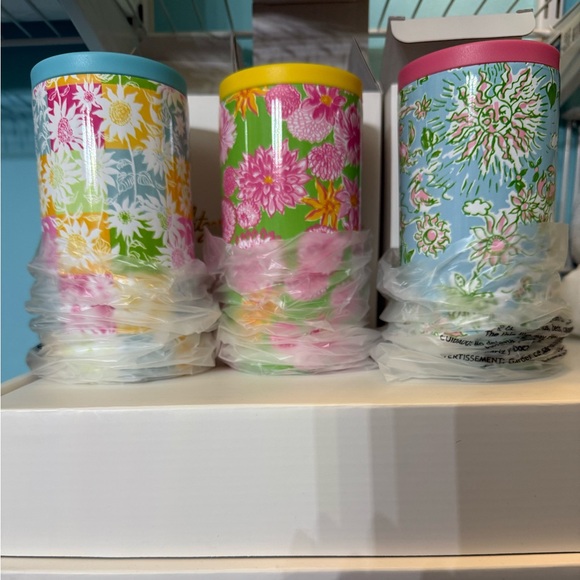 3/1 Lilly Pulitzer Can Coolers G.W.P. - Picture 11 of 11